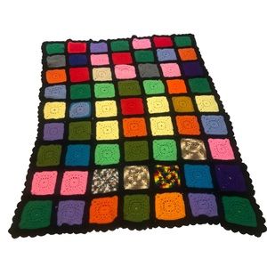 Handmade GRANNY SQUARE Afghan Roseanne Crochet Blanket Throw Approx. 70in X 50in